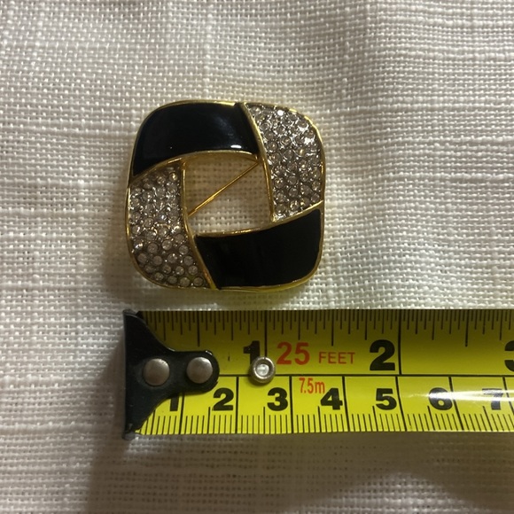 Vintage FAC Butler Brooch: Rhinestones and Black Enamel - Designer Signed - Picture 5 of 5